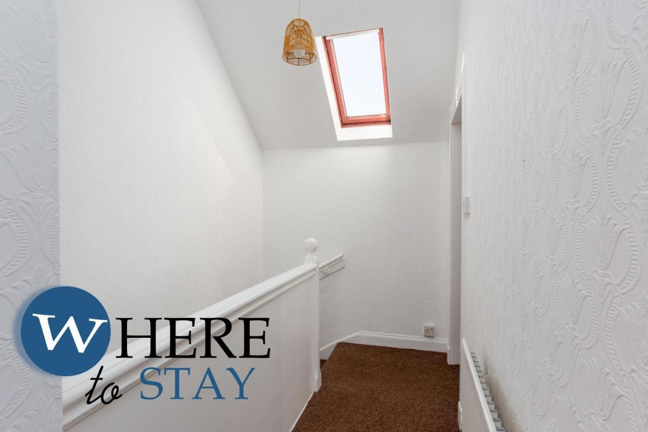 Bright 2Bed Apartment In Galashiels City Centre Exterior photo